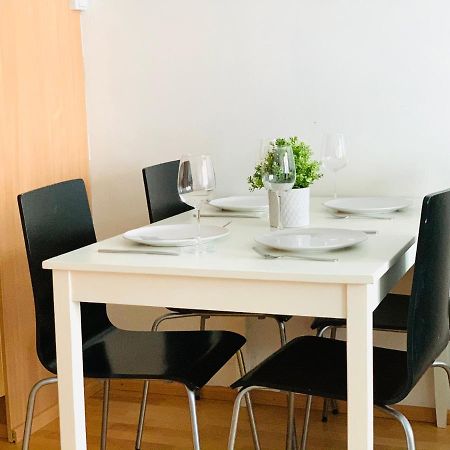 City Home Finland Spacious Downtown Apartment - One Bedroom, Private Sauna And Great Location In Tampere Downtown エクステリア 写真