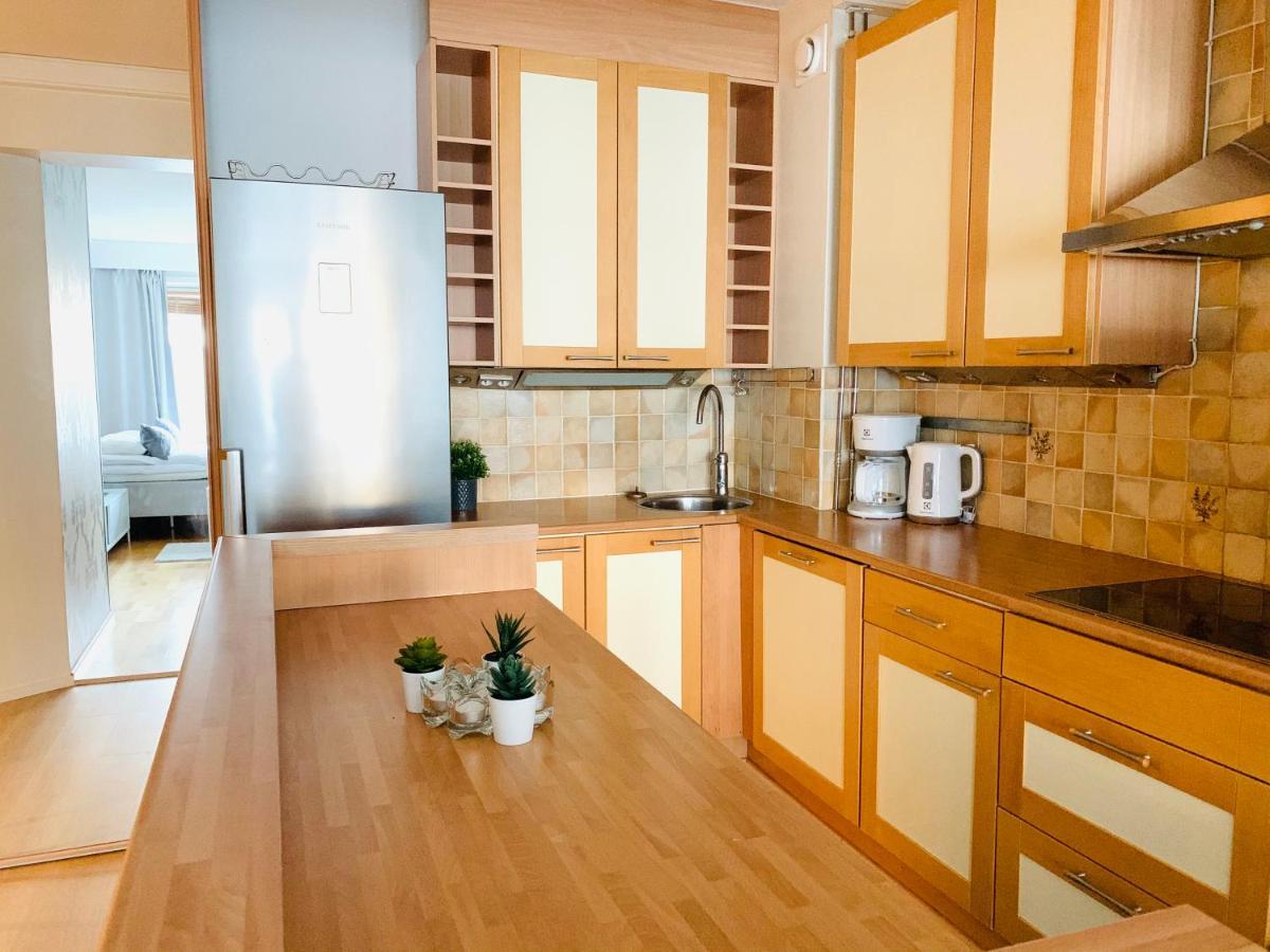 City Home Finland Spacious Downtown Apartment - One Bedroom, Private Sauna And Great Location In Tampere Downtown エクステリア 写真