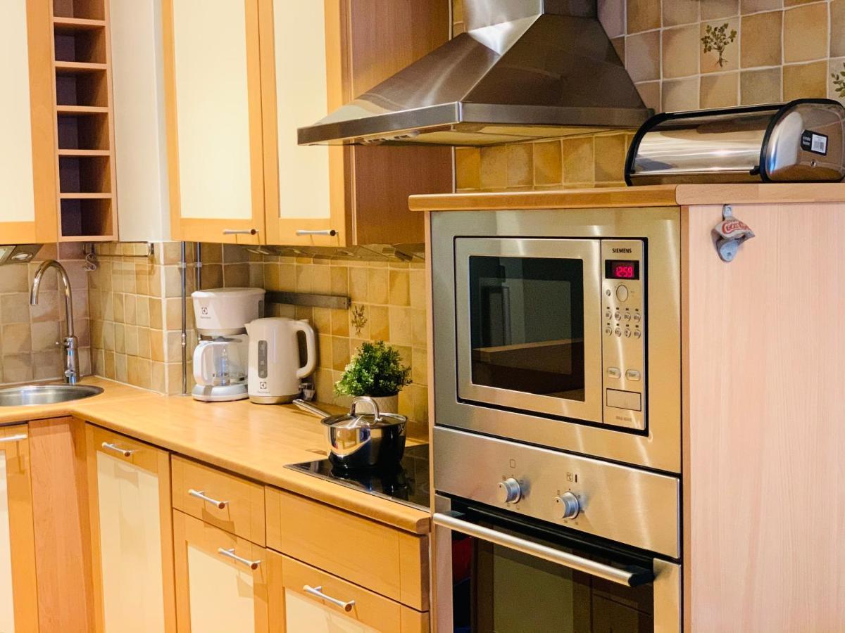 City Home Finland Spacious Downtown Apartment - One Bedroom, Private Sauna And Great Location In Tampere Downtown エクステリア 写真